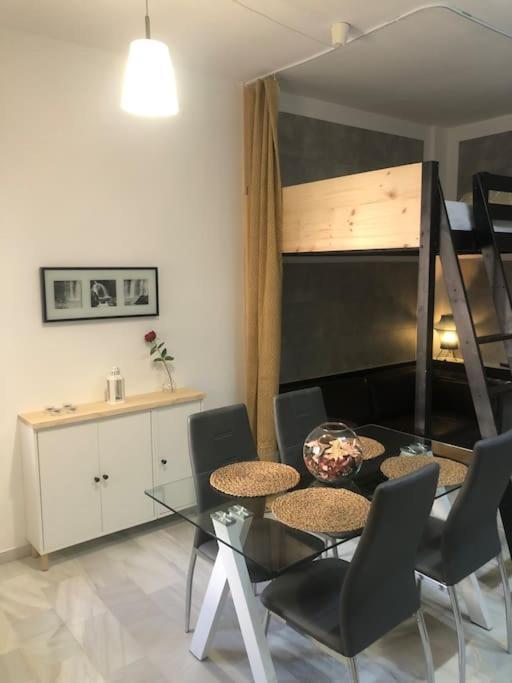 Sevilla San Bernardo Apartamento Eksteriør billede