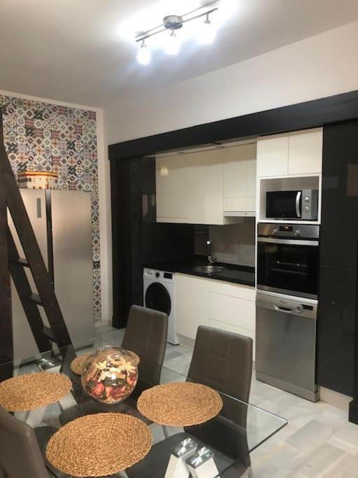 Sevilla San Bernardo Apartamento Eksteriør billede